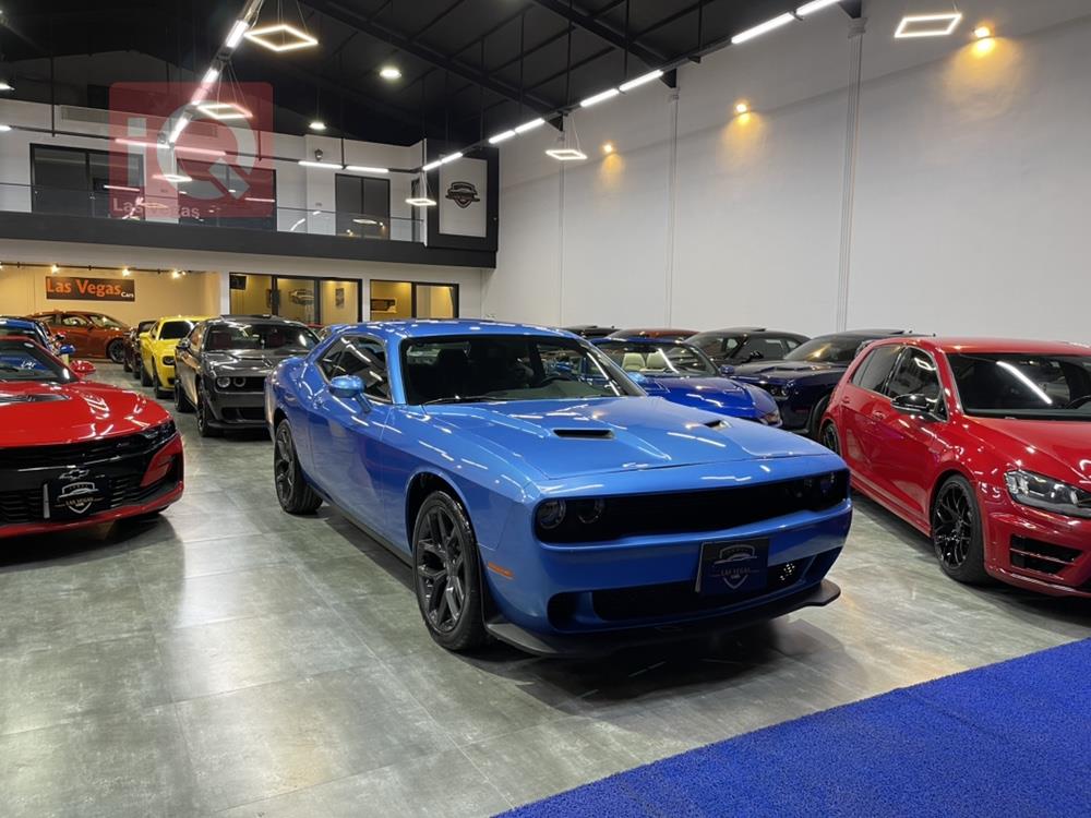 Dodge Challenger